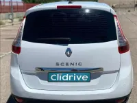 Usado Renault Scénic III Dynamique 131 CV (96 kW) 2013 Blanco Monovolumen