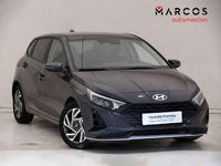 Usado Hyundai i20 80 CV (58 kW) 2025 Gris Utilitario