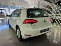 Usado VW Golf VII Business 116 CV (85 kW) 2019 Blanco Utilitario