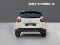 Usado Renault Captur Zen 90 CV (66 kW) 2019 Blanco SUV
