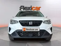 Usado Seat Arona Style 110 CV (80 kW) 2023 Blanco SUV