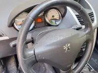 Usado Peugeot 207 Active 92 CV (67 kW) 2011 Blanco Berlina