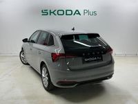 Usado Skoda Scala Selection 115 CV (84 kW) 2025 Gris Utilitario