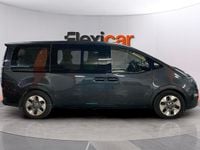 Usado Hyundai Staria 177 CV (130 kW) 2023 Gris Monovolumen