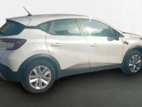 Usado Renault Captur Equilibre 101 CV (74 kW) 2023 Blanco SUV