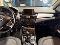 Usado BMW 218 Comfort Edition 150 CV (110 kW) 2015 Blanco Familiar