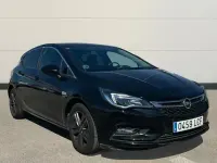 Usado Opel Astra S 125 CV (91 kW) 2019 Negro Utilitario