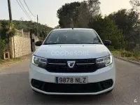 Usado Dacia Sandero Lauréate 90 CV (66 kW) 2017 Blanco Berlina