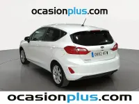 Usado Ford Fiesta Trend+ 100 CV (73 kW) 2017 Blanco Utilitario