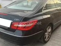 Usado Mercedes E220 170 CV (125 kW) 2011 Verde Coupe