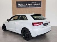 Usado Audi A3 Ambition 105 CV (77 kW) 2013 Blanco Berlina