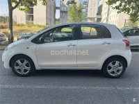 Usado Toyota Yaris 101 CV (74 kW) 2010 Blanco Utilitario