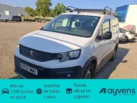Usado Peugeot Rifter Active 102 CV (75 kW) 2023 Blanco Monovolumen