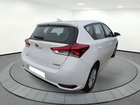 usado Toyota Auris Hybrid 140H BUSINESS