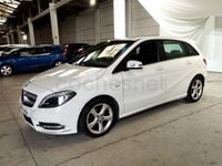 Usado Mercedes B200 140 CV (102 kW) 2012 Blanco Monovolumen