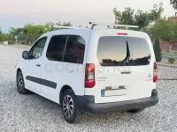 Usado Citroën Berlingo Seduction 75 CV (55 kW) 2014 Blanco Monovolumen
