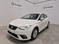Usado Seat Ibiza Style Plus 110 CV (80 kW) 2022 Blanco Utilitario