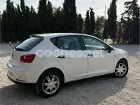 Usado Seat Ibiza Reference 80 CV (58 kW) 2009 Blanco Berlina