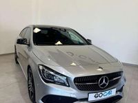 Usado Mercedes CLA220 Shooting Brake AMG line 177 CV (130 kW) 2017 Gris Familiar