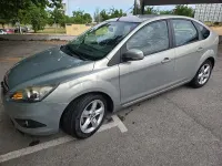 Używany Ford Focus Titanium 109 KM (80 kW) 2011 Beżowy Sedan/Limuzyna