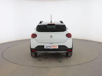 Usado Dacia Sandero Comfort 91 CV (66 kW) 2021 Blanco Utilitario