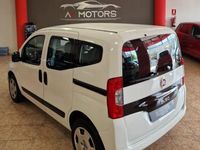 Usado Fiat Qubo Easy 77 CV (56 kW) 2017 Blanco Monovolumen
