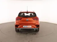 Usado MG ZS Comfort 106 CV (77 kW) 2023 Naranja SUV