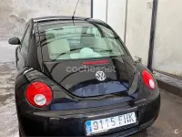 Usado VW New Beetle 105 CV (77 kW) 2006 Negro Utilitario