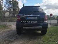 Usado Mercedes ML280 190 CV (139 kW) 2007 Negro SUV