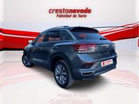Usado VW T-Roc Advance 110 CV (80 kW) 2021 Gris SUV