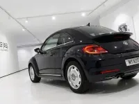 Usado VW Beetle 105 CV (77 kW) 2013 Negro Utilitario