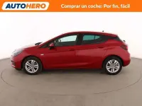 Usado Opel Astra GS Line 110 CV (80 kW) 2020 Rojo Berlina