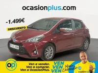 Usado Toyota Yaris Hybrid Active 100 CV (73 kW) 2018 Rojo