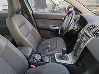 Usado Volvo S40 136 CV (100 kW) 2005 Beige Berlina