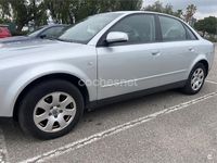 Usado Audi A4 115 CV (84 kW) 2001 Gris / plata Berlina