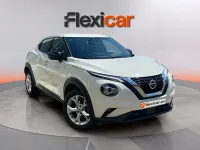 Usado Nissan Juke Acenta 114 CV (83 kW) 2022 Blanco SUV