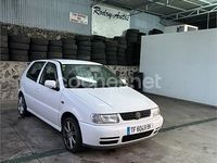 Usado VW Polo 60 CV (44 kW) 1996 Blanco Berlina