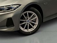 Usado BMW 320e Shadowline 204 CV (150 kW) 2024 Gris Berlina