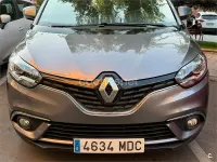 Usado Renault Grand Scénic IV Life 150 CV (110 kW) 2020 Gris / plata Monovolumen
