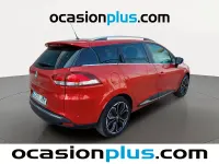 Usado Renault Clio Zen 120 CV (88 kW) 2017 Rojo Familiar