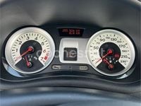 Usado Renault Clio II Dynamique 110 CV (80 kW) 2006 Gris / plata Berlina