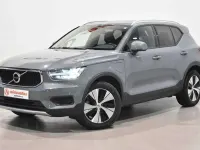Usado Volvo XC40 Momentum 264 CV (194 kW) 2020 Gris SUV