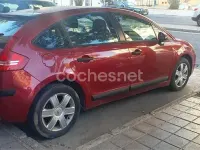 Usado Citroën C4 92 CV (67 kW) 2008 Granate Berlina
