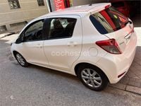 Usado Toyota Yaris Active 90 CV (66 kW) 2014 Blanco Utilitario