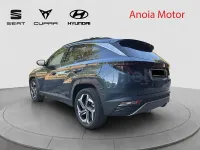 Usado Hyundai Tucson 230 CV (169 kW) 2022 Gris / plata SUV