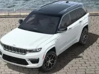 Usado Jeep Grand Cherokee Summit 381 HP (280 kW) 2023 Branco SUV