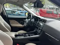 Usado Jaguar F-Pace Prestige 241 CV (177 kW) 2017 Azul SUV