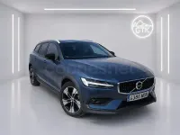 Usado Volvo V60 CC Ultimate 197 CV (144 kW) 2023 Azul Familiar