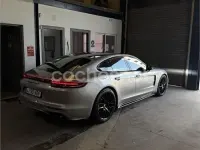 Usado Porsche Panamera Turbo S E-Hybrid Executive Executive 680 CV (500 kW) 2017 Gris / plata Utilitario
