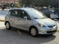Usado Honda Jazz 78 CV (57 kW) 2006 Gris / plata Utilitario